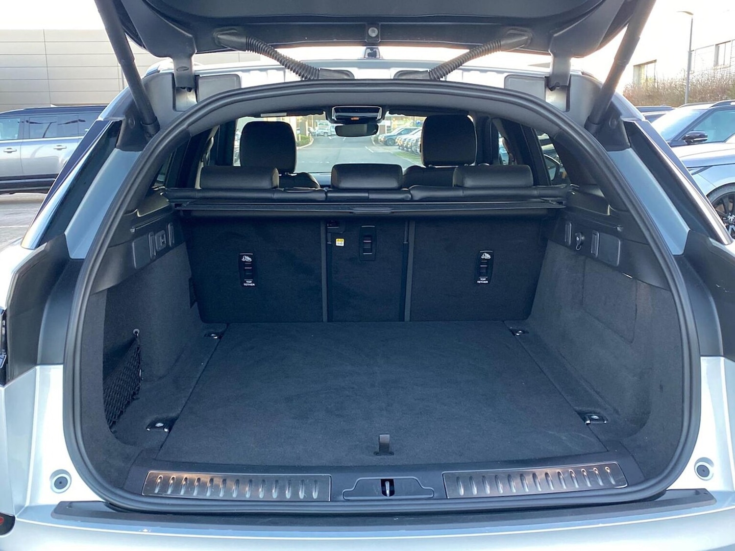 Used Land Rover Range Rover Velar 2023 for sale - 77008291: Photo 12