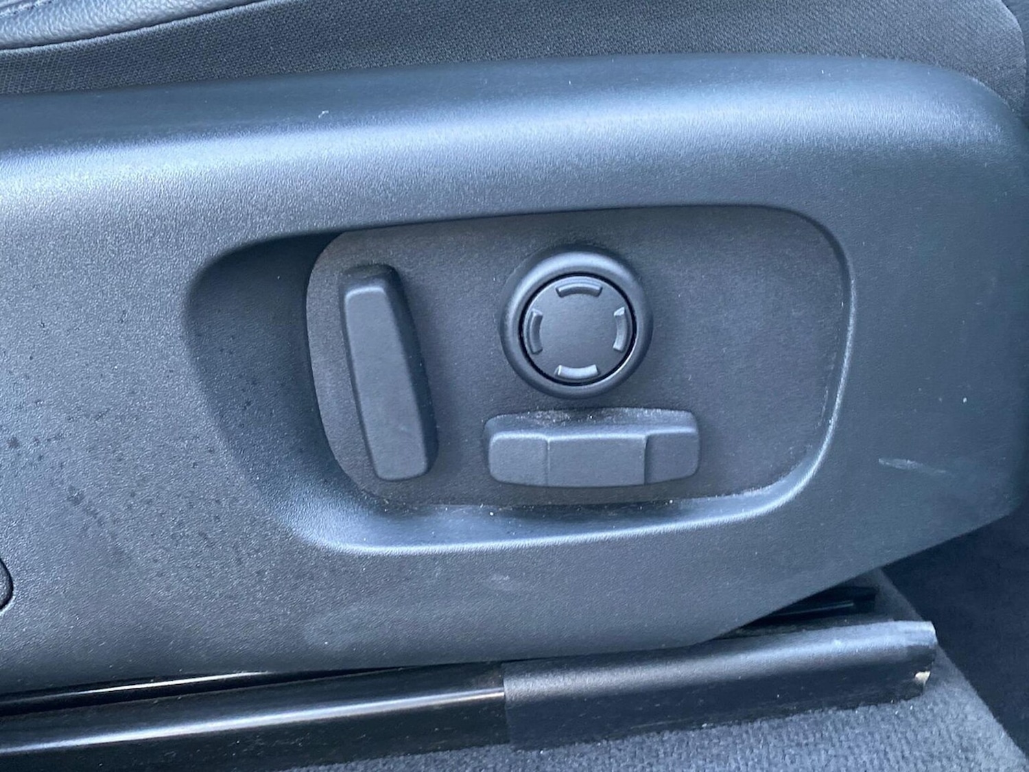 Used Land Rover Range Rover Velar 2023 for sale - 77008291: Photo 32