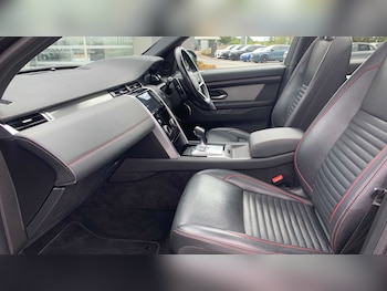 Used Land Rover Discovery Sport 2022 for sale - 79571452: Photo