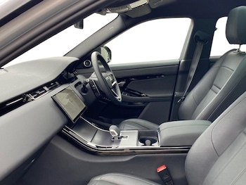 Used Land Rover Range Rover Evoque 2025 for sale - 75677170: Photo
