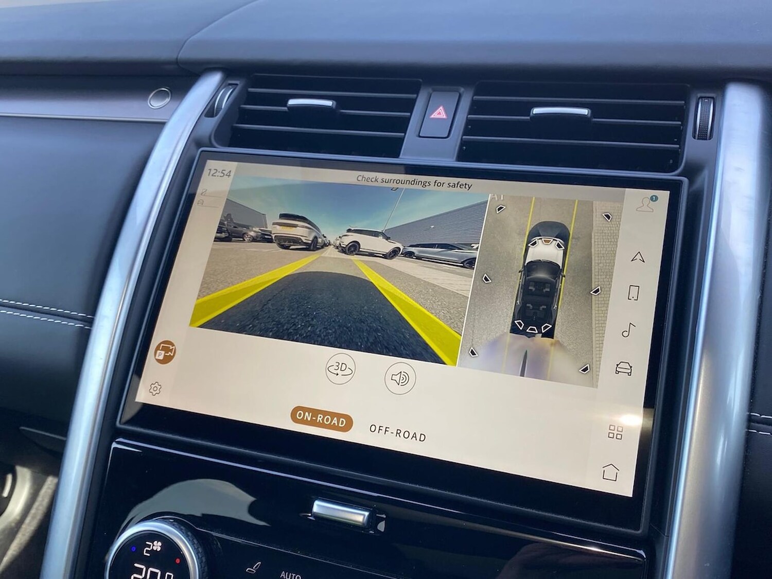 Used Land Rover Discovery 2024 for sale - 78193555: Photo 12