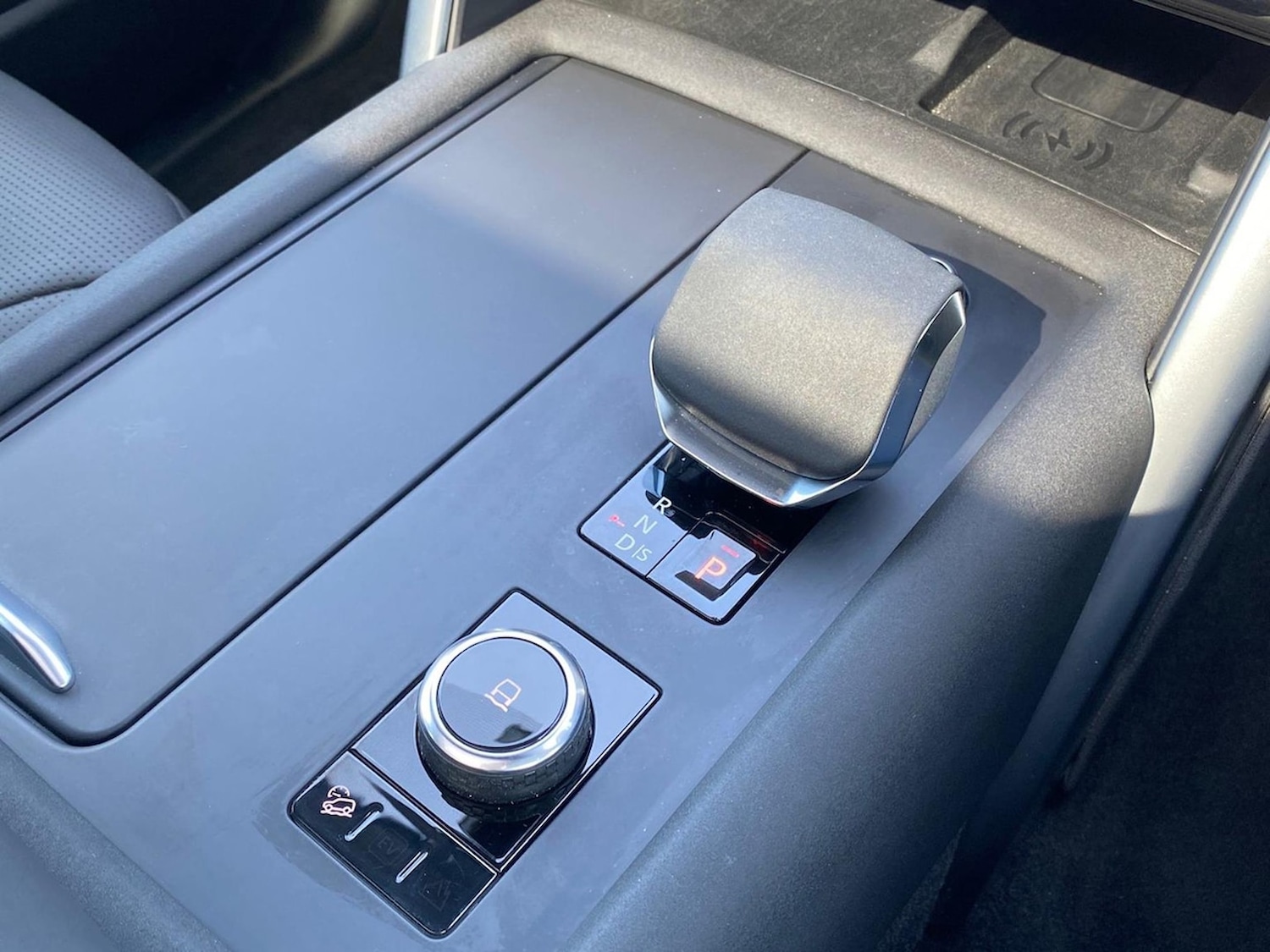 Used Land Rover Discovery 2024 for sale - 78193555: Photo 13