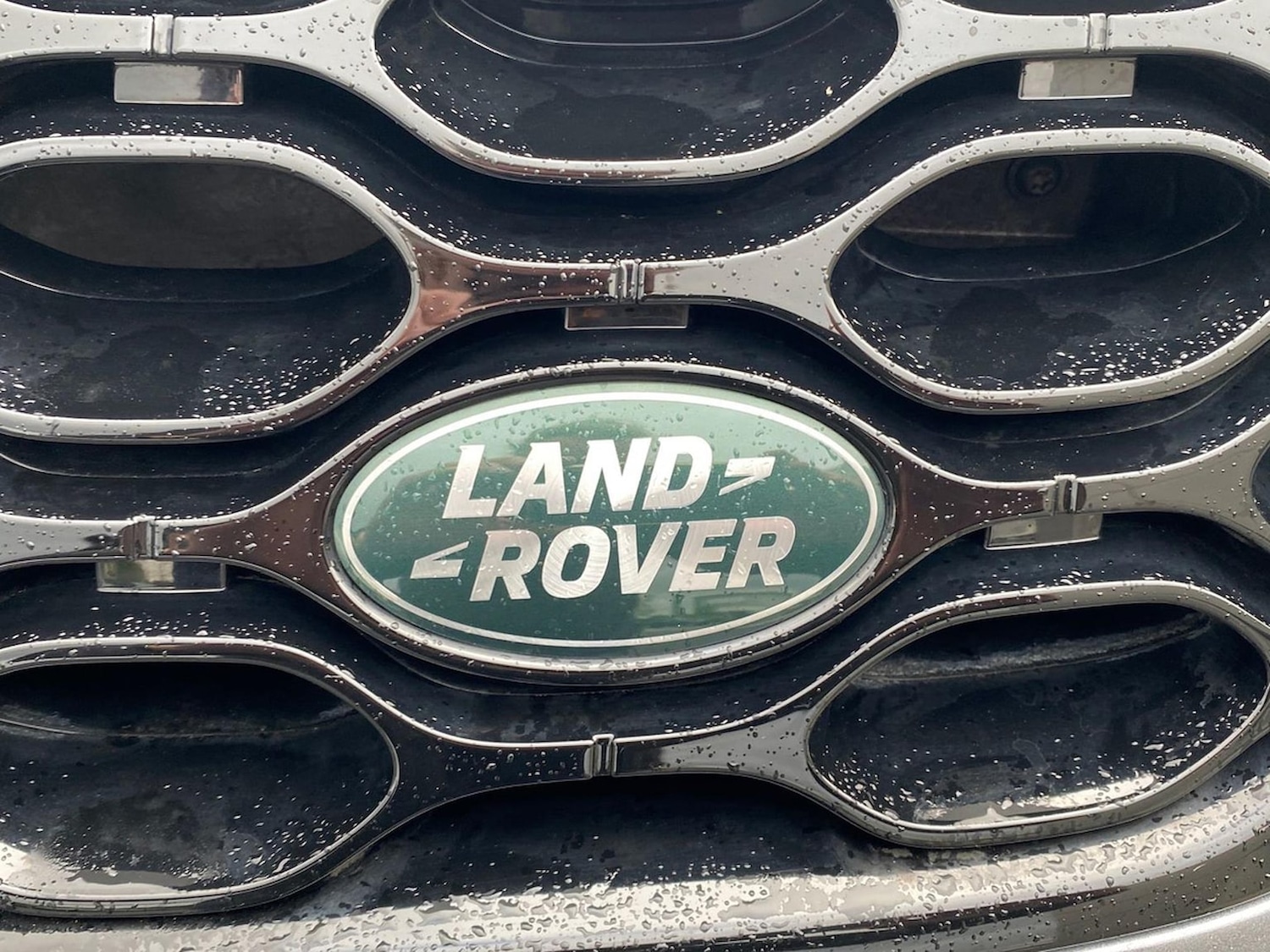 Used Land Rover Discovery Sport 2023 for sale - 76357970: Photo 32