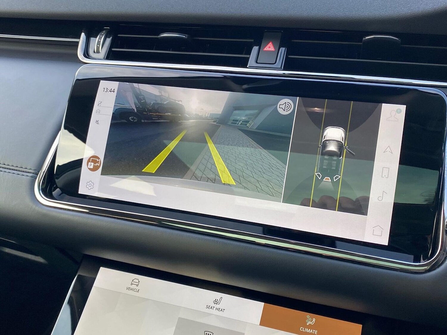 Used Land Rover Range Rover Evoque 2021 for sale - 76628192: Photo 12