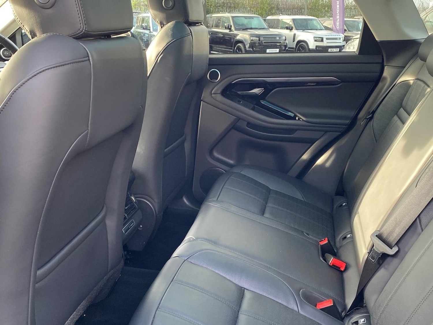 Used Land Rover Range Rover Evoque 2021 for sale - 76628192: Photo 4