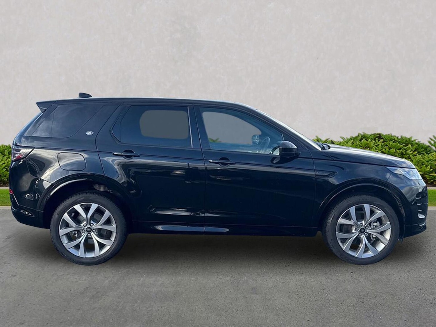 Used Land Rover Discovery Sport 2025 for sale - 77488041: Photo 5