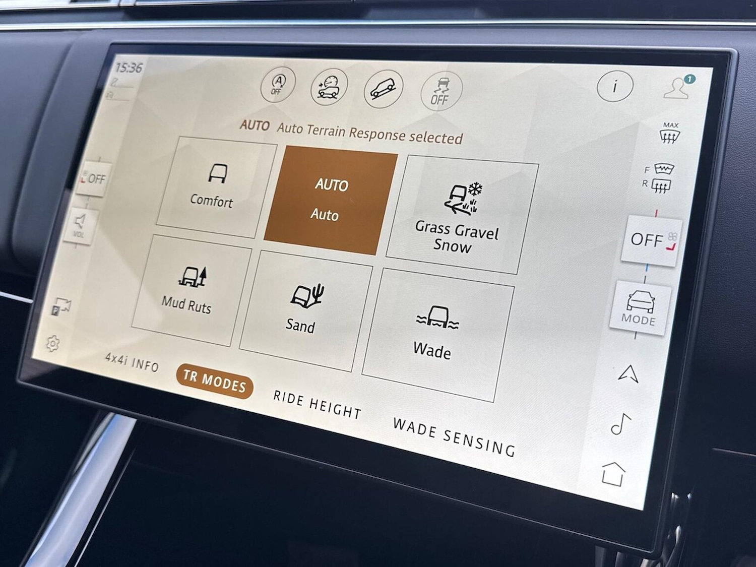 Used Land Rover Range Rover Sport 2024 for sale - 78039343: Photo 34