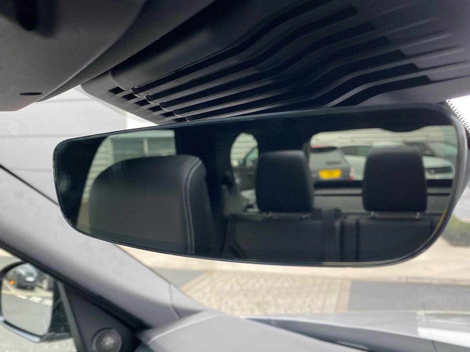 Used Land Rover Discovery 2025 for sale - 77901706: Photo 23