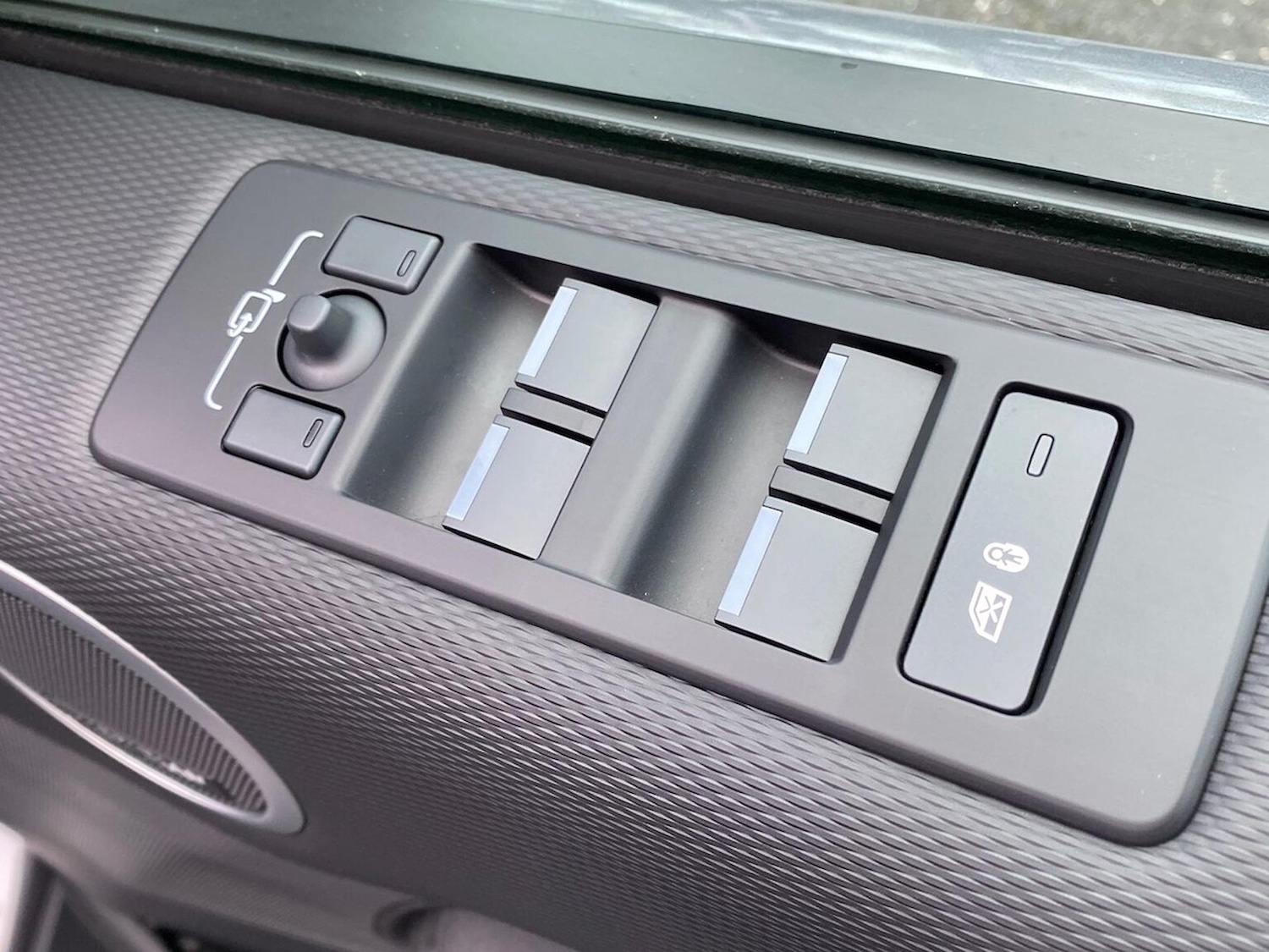 Used Land Rover Discovery 2025 for sale - 77901706: Photo 25