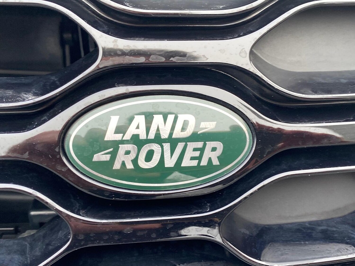 Used Land Rover Discovery 2025 for sale - 77901706: Photo 32