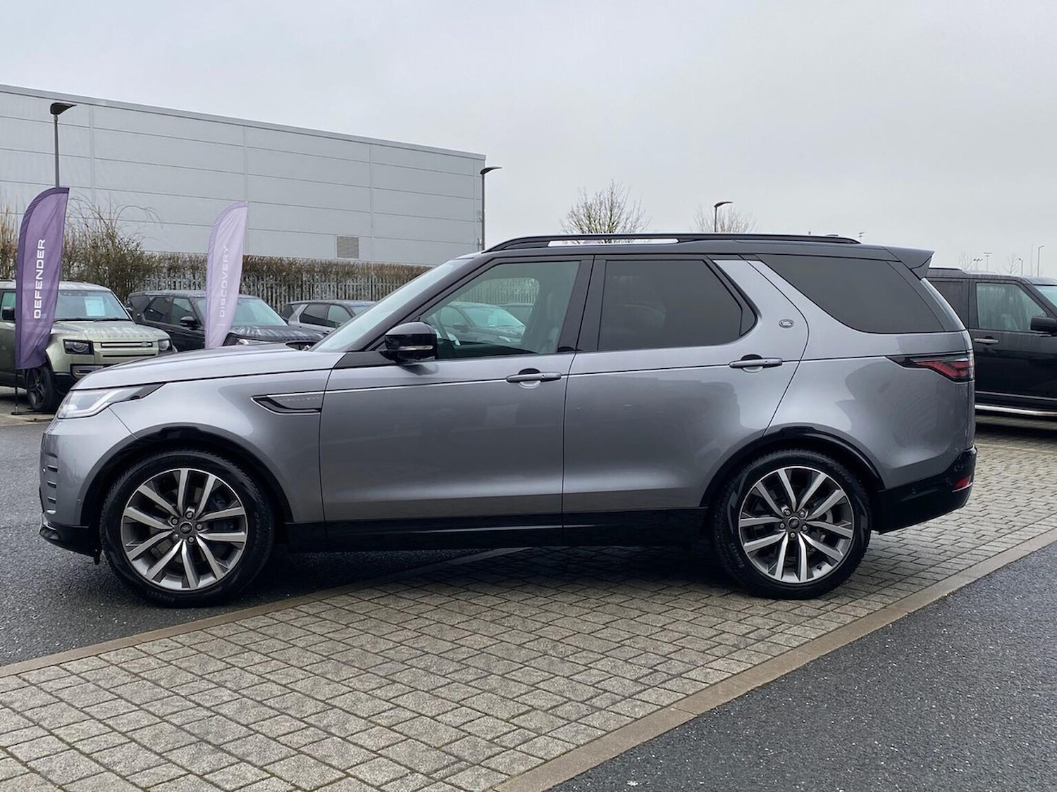 Used Land Rover Discovery 2025 for sale - 77901706: Photo 34