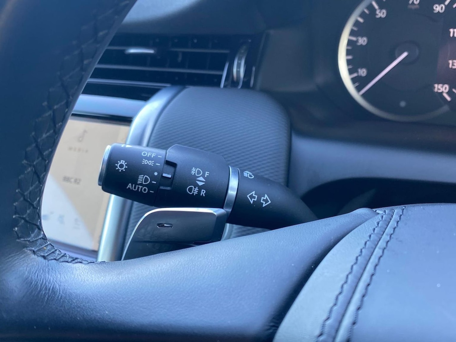 Used Land Rover Discovery Sport 2022 for sale - 76605539: Photo 37