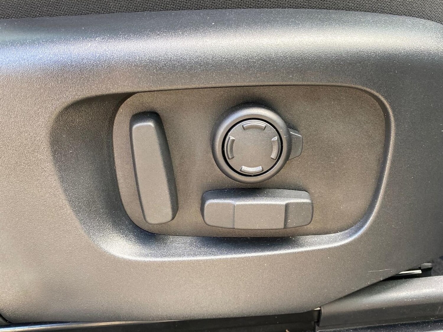 Used Land Rover Discovery Sport 2024 for sale - 78193437: Photo 31