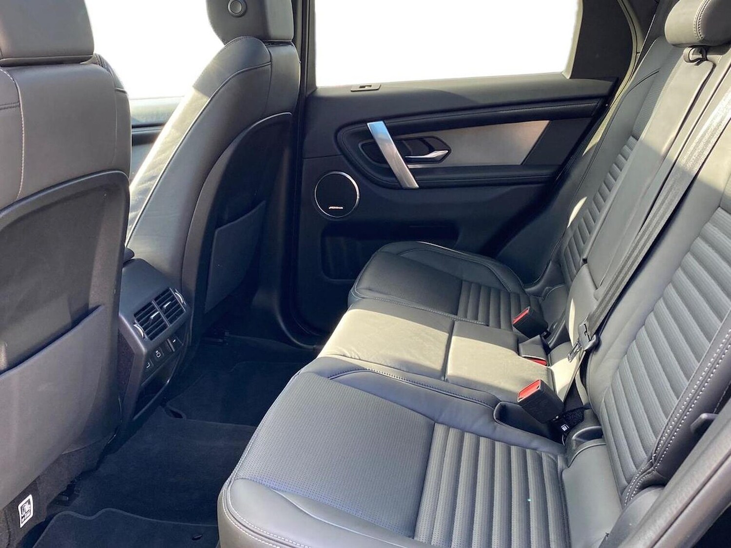 Used Land Rover Discovery Sport 2024 for sale - 78193437: Photo 6