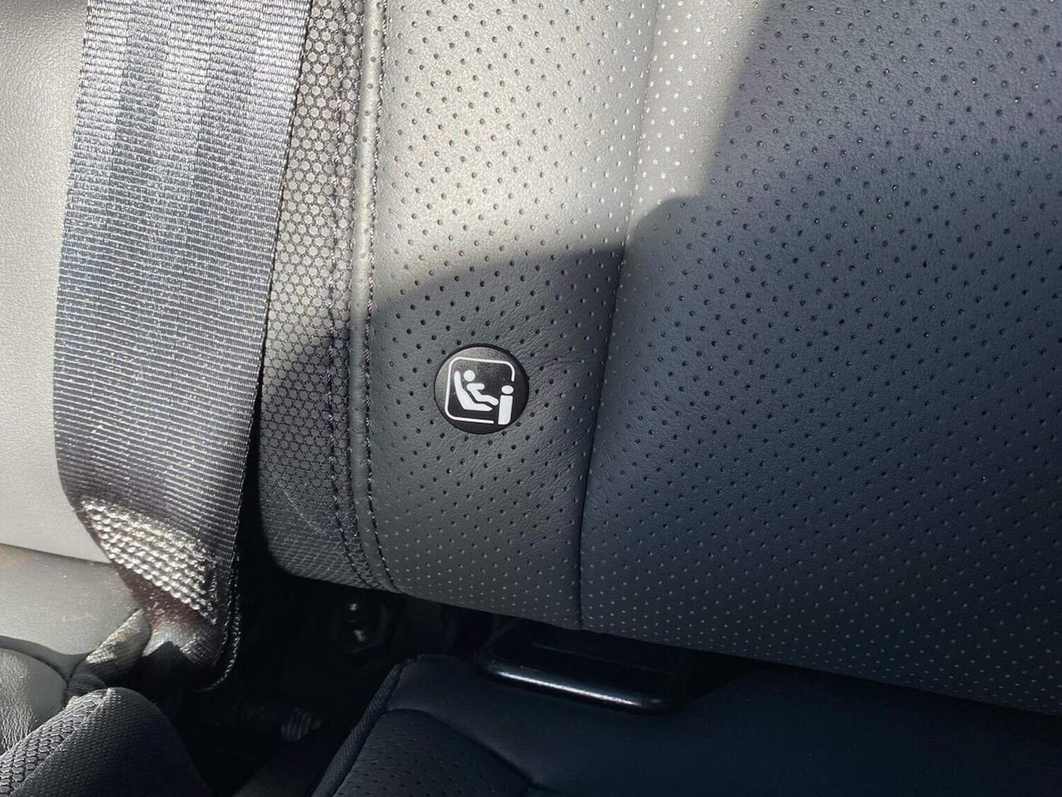 Used Land Rover Defender 2023 for sale - 76578304: Photo 33