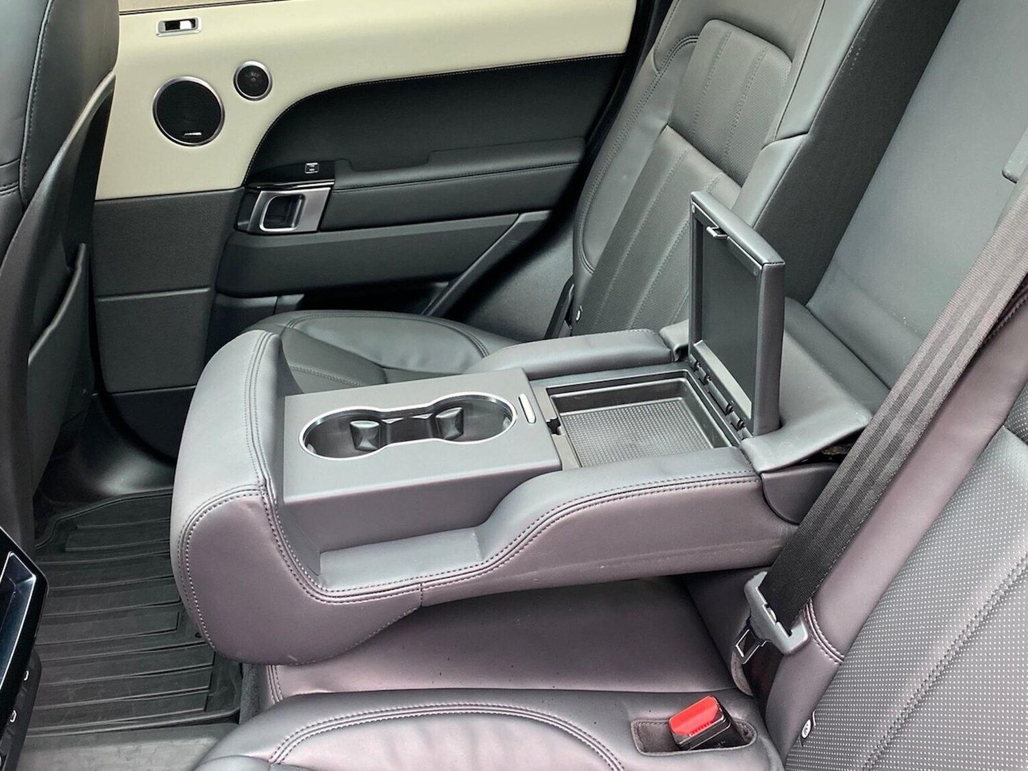 Used Land Rover Range Rover Sport 2021 for sale - 78193416: Photo 42