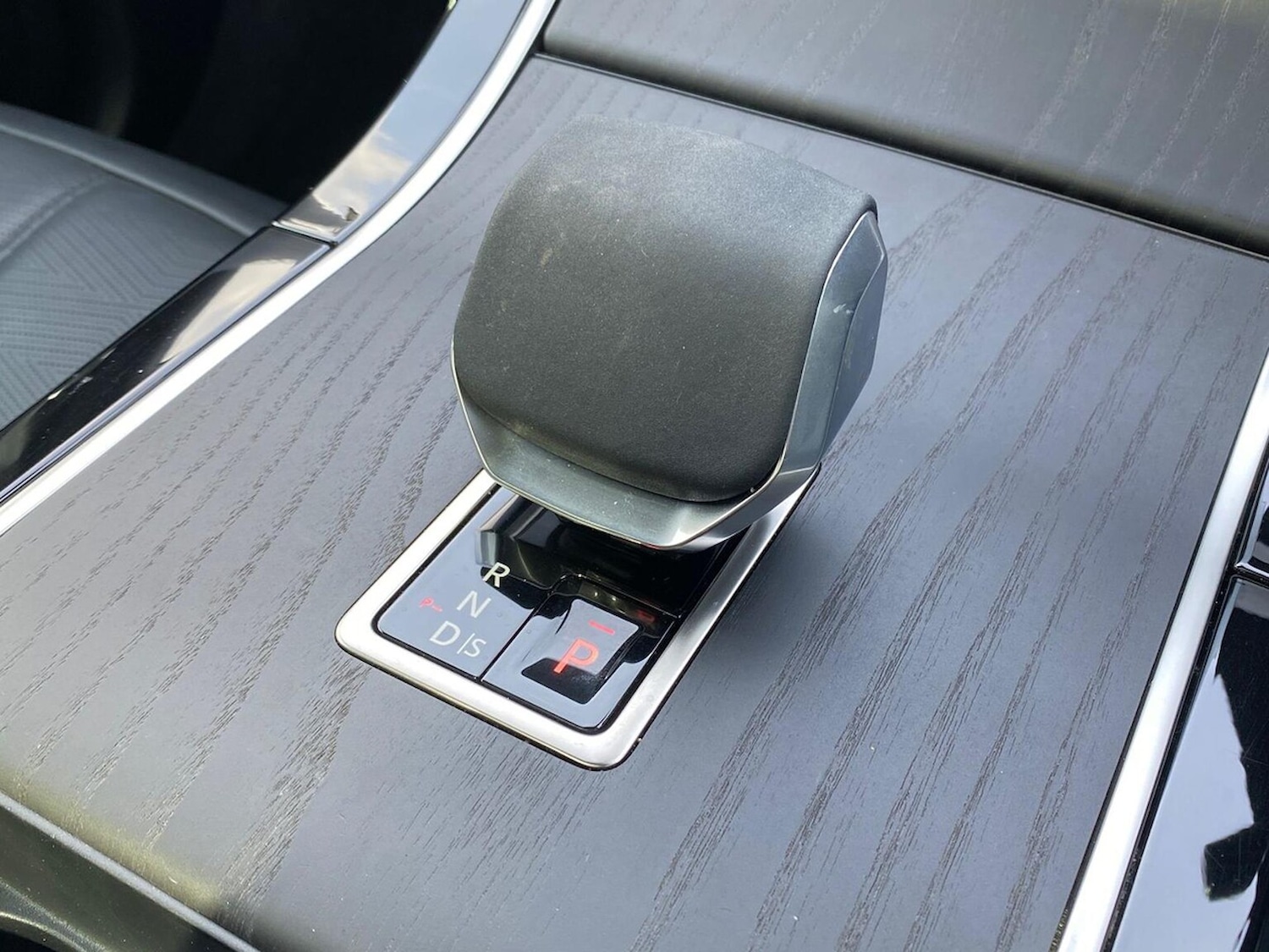 Used Land Rover Range Rover Evoque 2024 for sale - 78202036: Photo 15