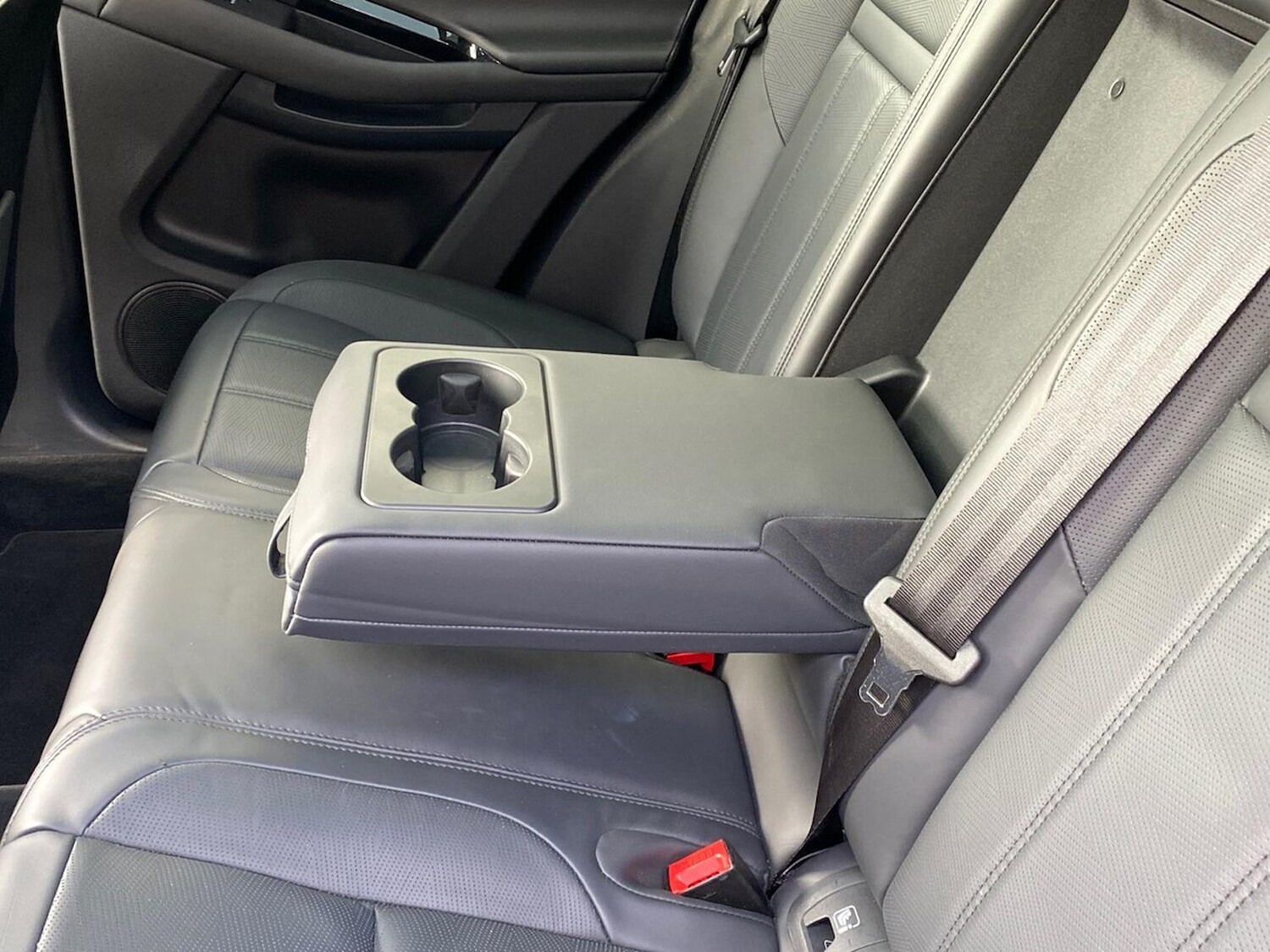 Used Land Rover Range Rover Evoque 2024 for sale - 78202036: Photo 40