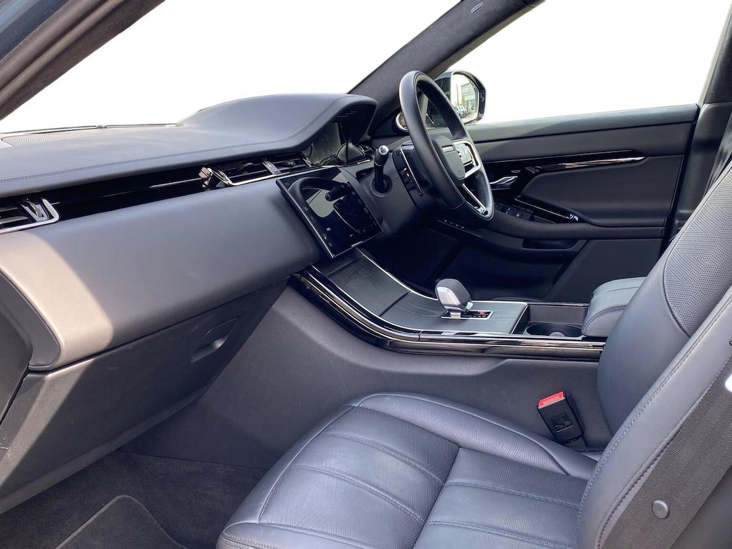 Used Land Rover Range Rover Evoque 2024 for sale - 78202036: Photo 5