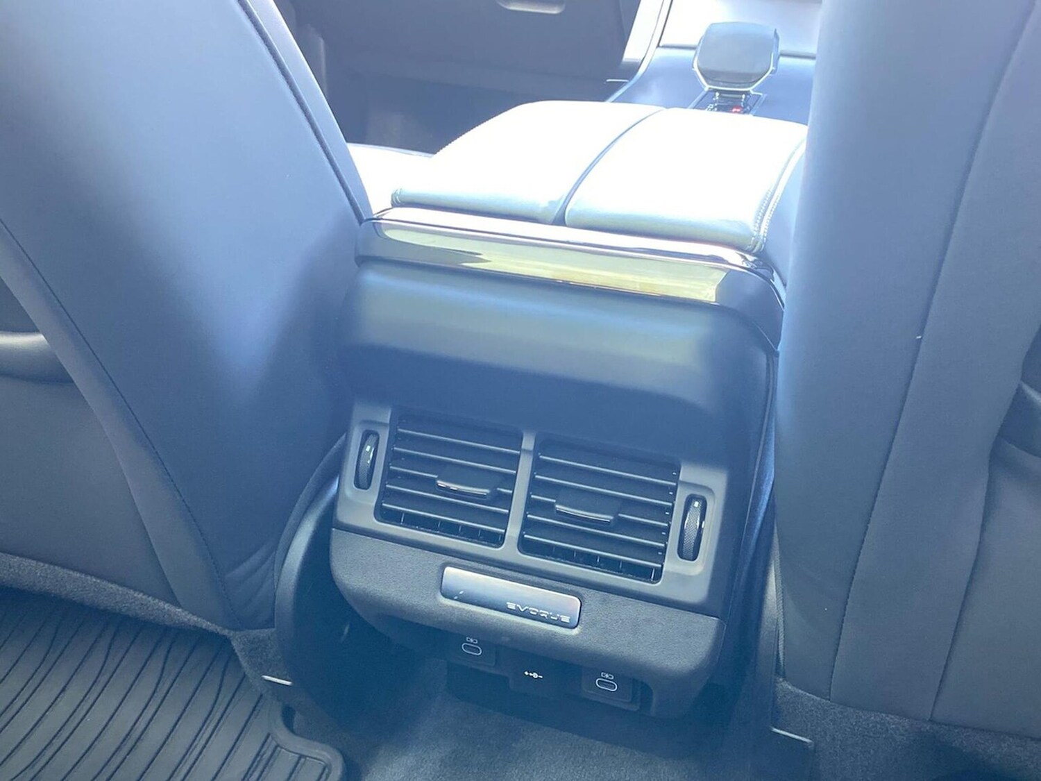 Used Land Rover Range Rover Evoque 2025 for sale - 75994915: Photo 18