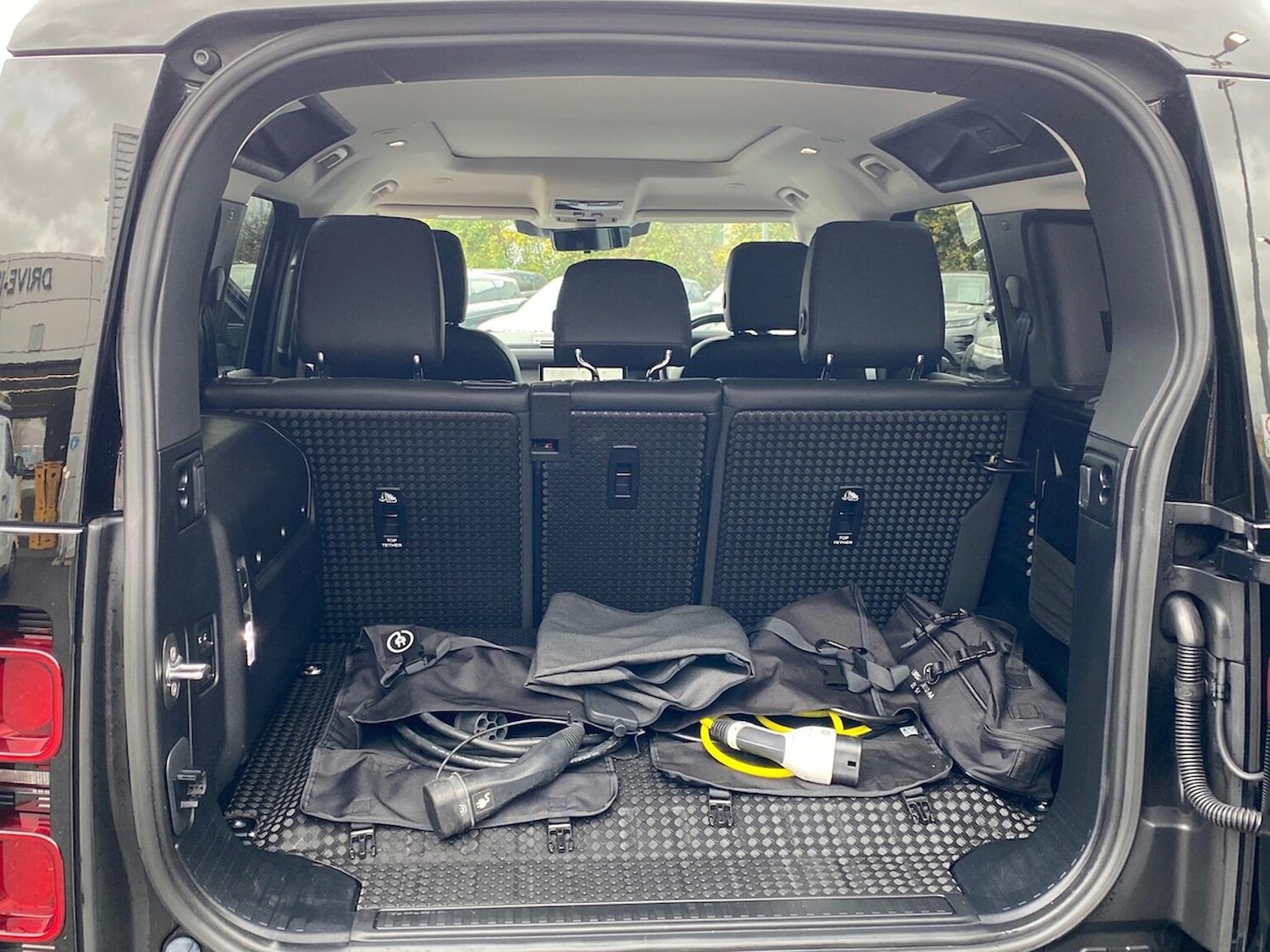 Used Land Rover Defender 2022 for sale - 76430818: Photo 10