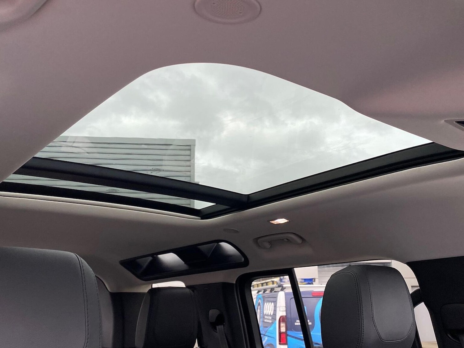 Used Land Rover Defender 2022 for sale - 76430818: Photo 21