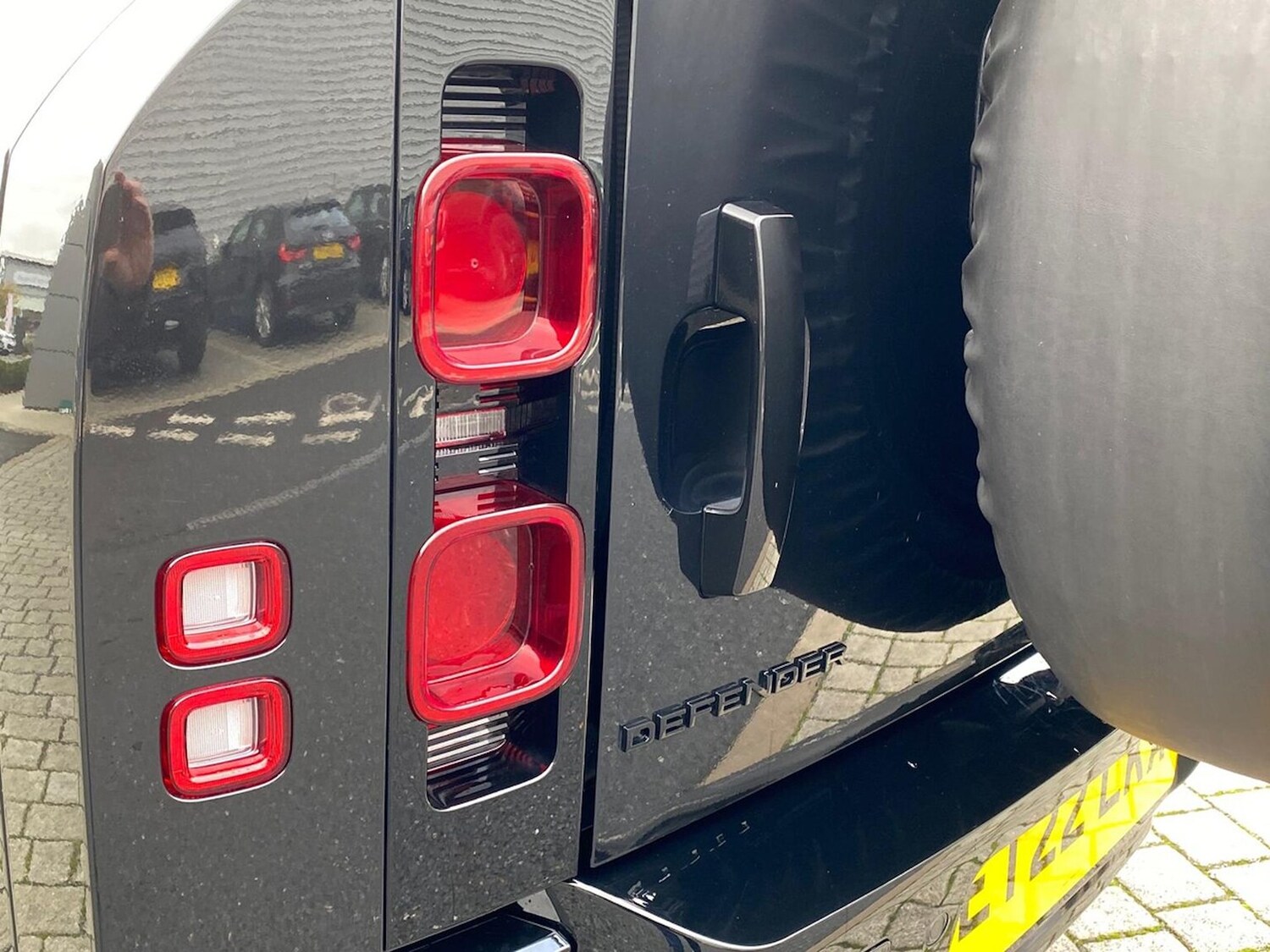 Used Land Rover Defender 2022 for sale - 76430818: Photo 26