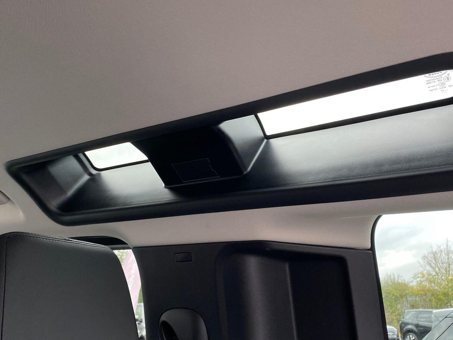 Used Land Rover Defender 2022 for sale - 76430818: Photo 33