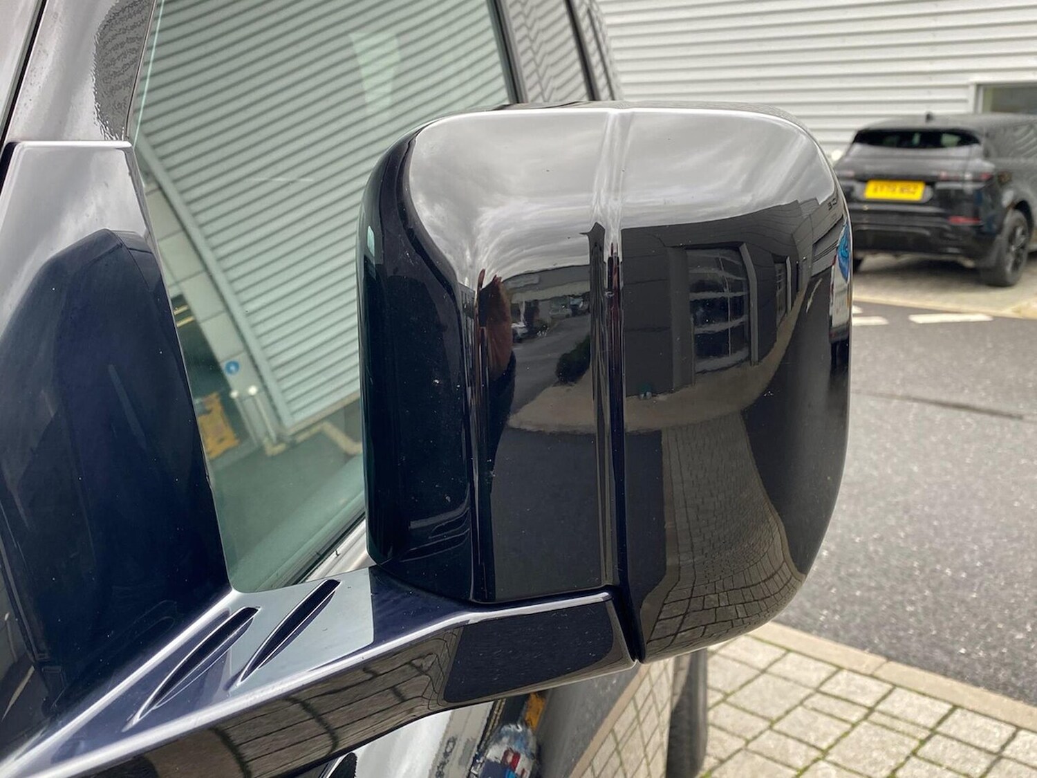 Used Land Rover Defender 2022 for sale - 76430818: Photo 40