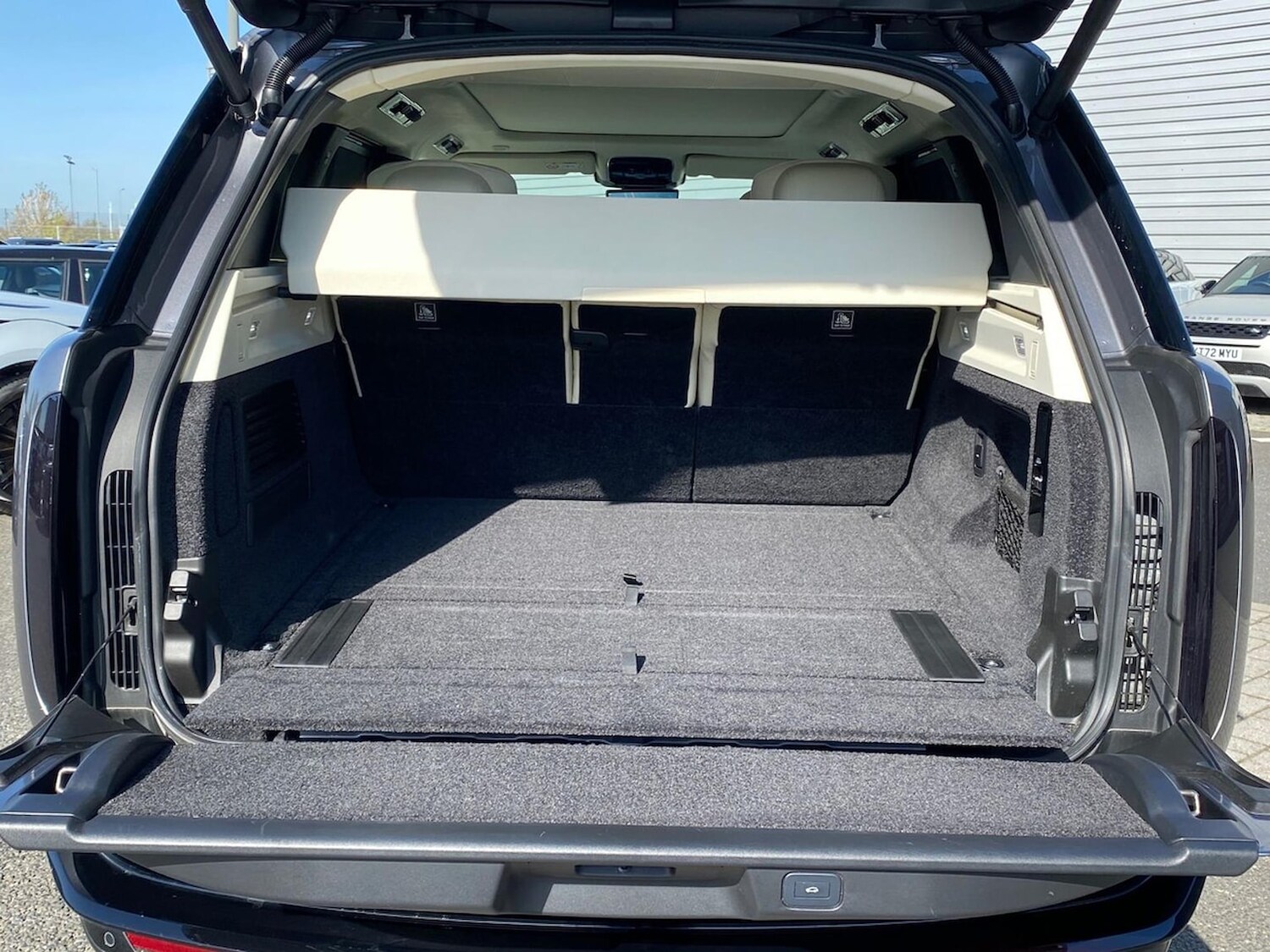 Used Land Rover Range Rover 2024 for sale - 78193554: Photo 12