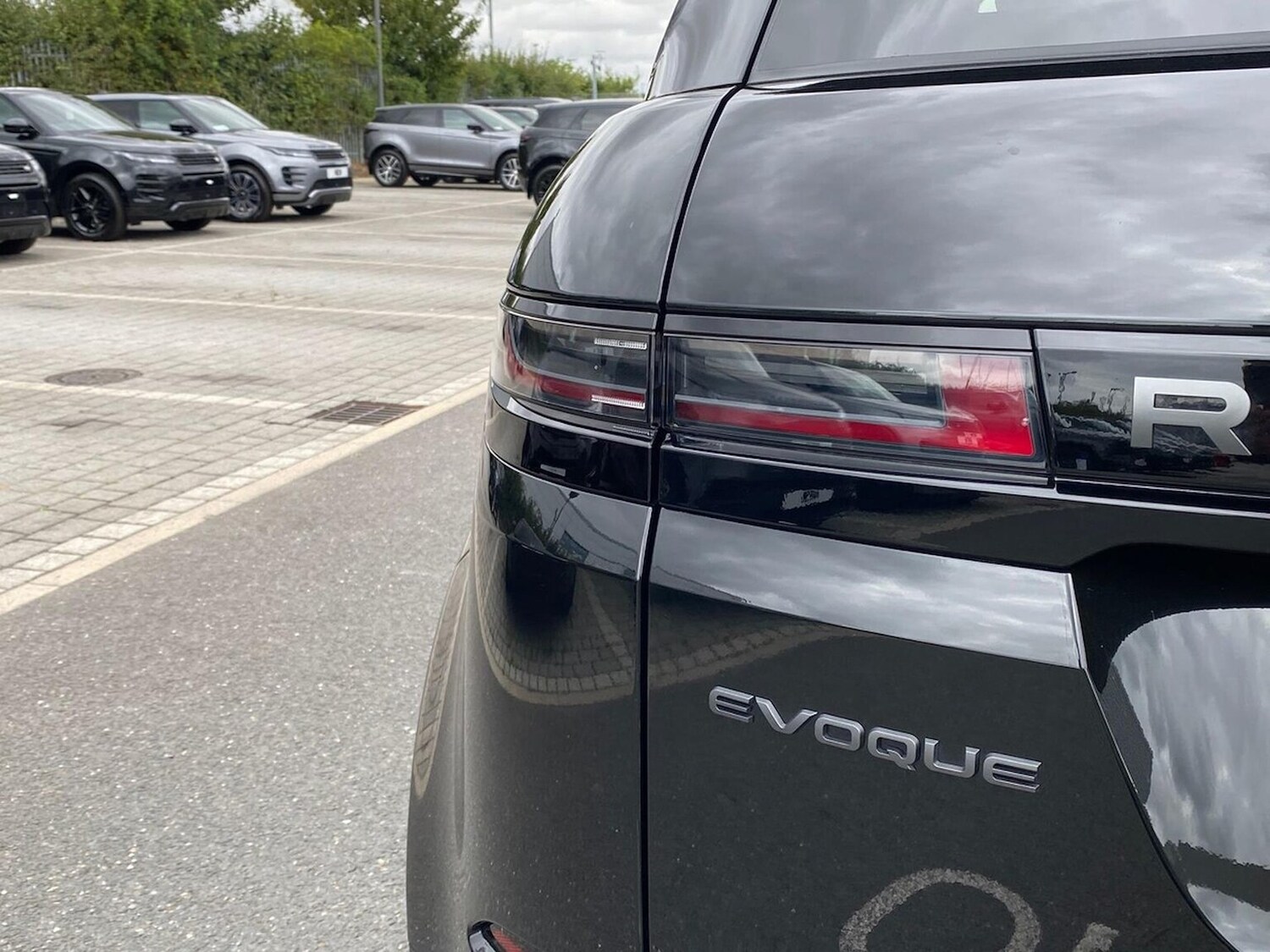 Used Land Rover Range Rover Evoque 2025 for sale - 77488100: Photo 19