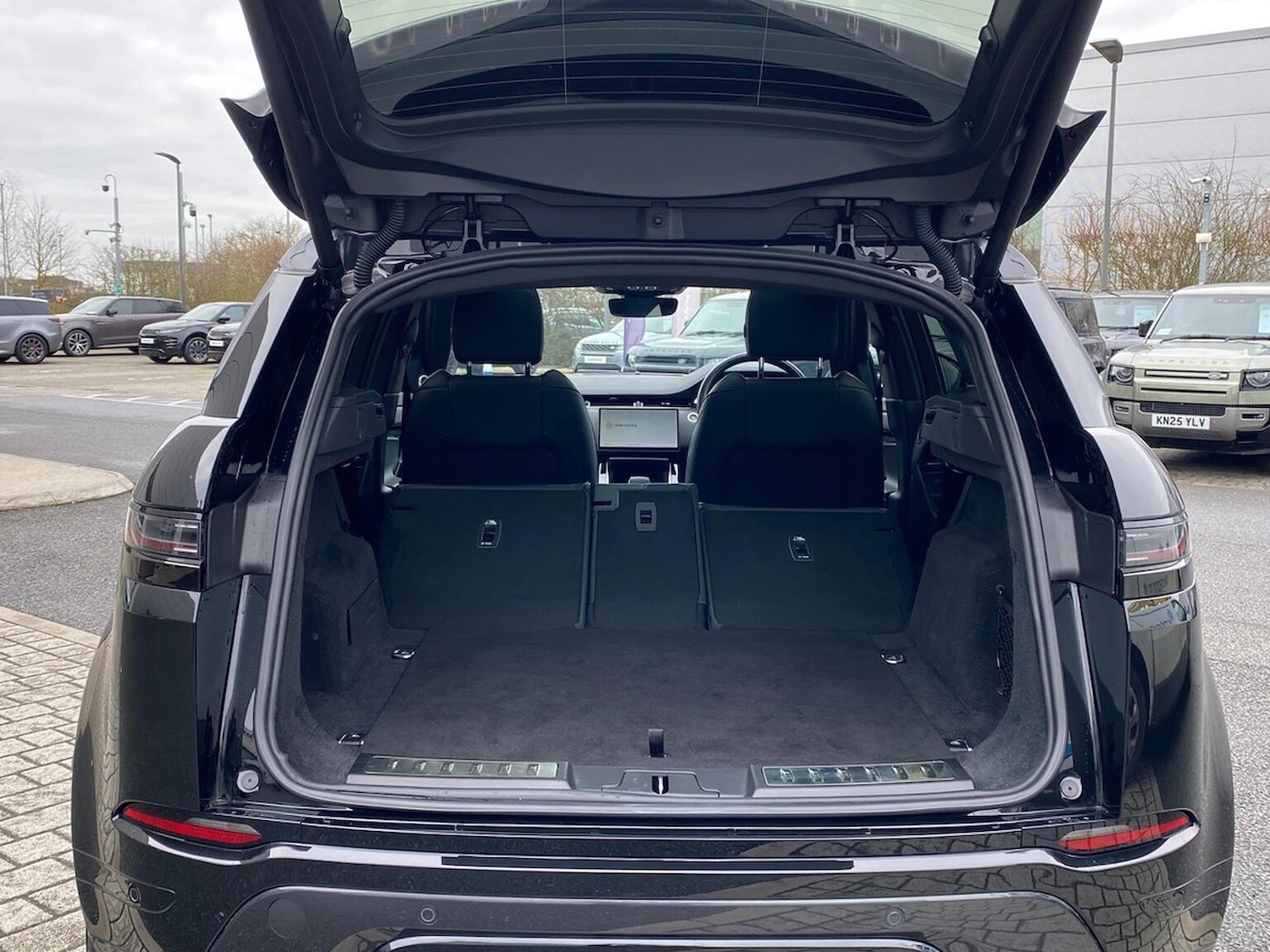 Used Land Rover Range Rover Evoque 2025 for sale - 77488100: Photo 39