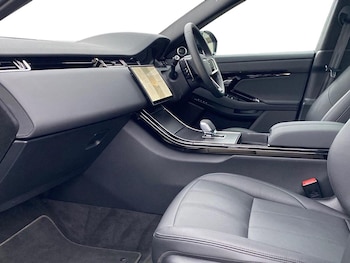 Used Land Rover Range Rover Evoque 2025 for sale - 77901707: Photo