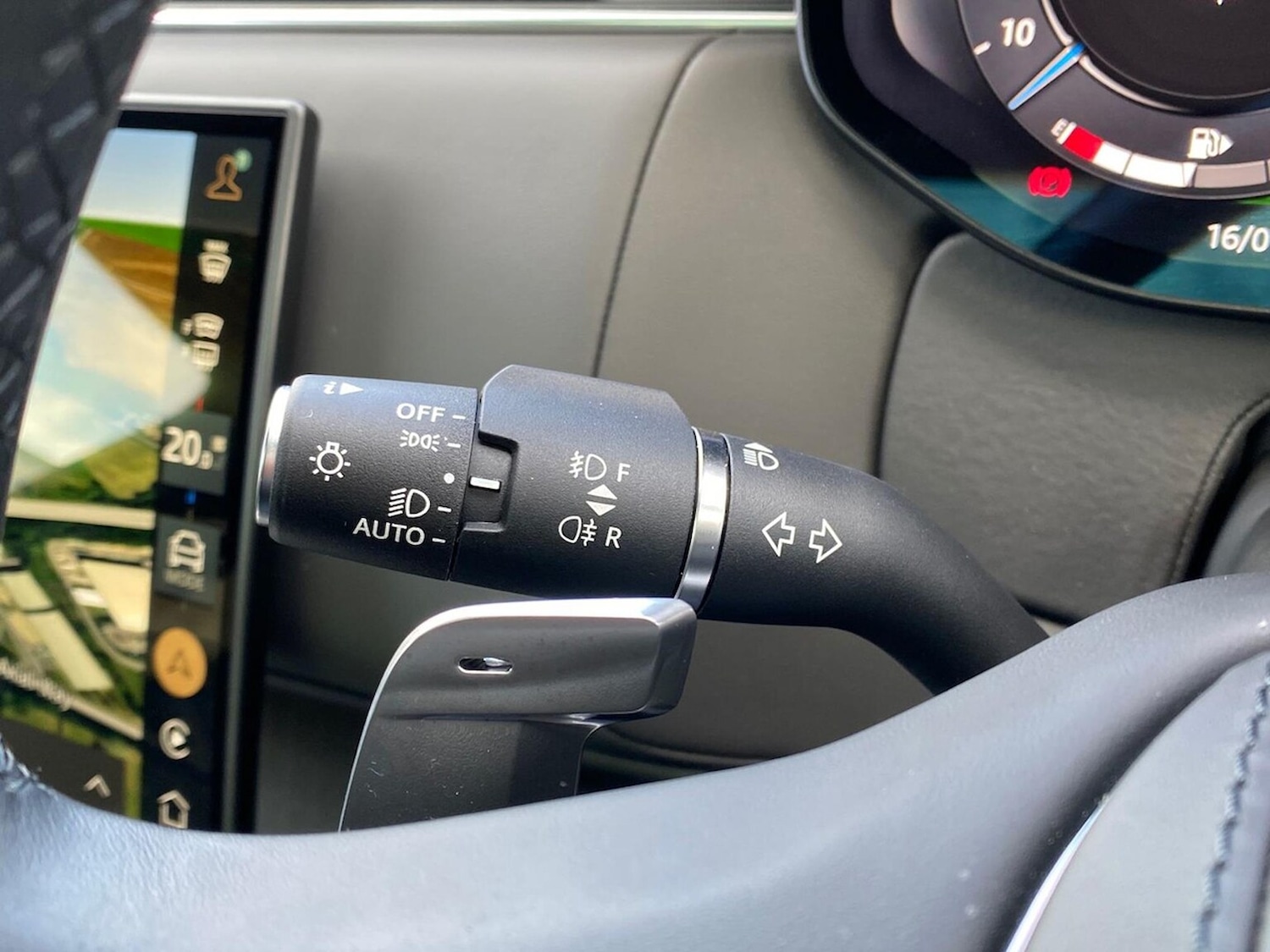 Used Land Rover Range Rover 2025 for sale - 77715370: Photo 40