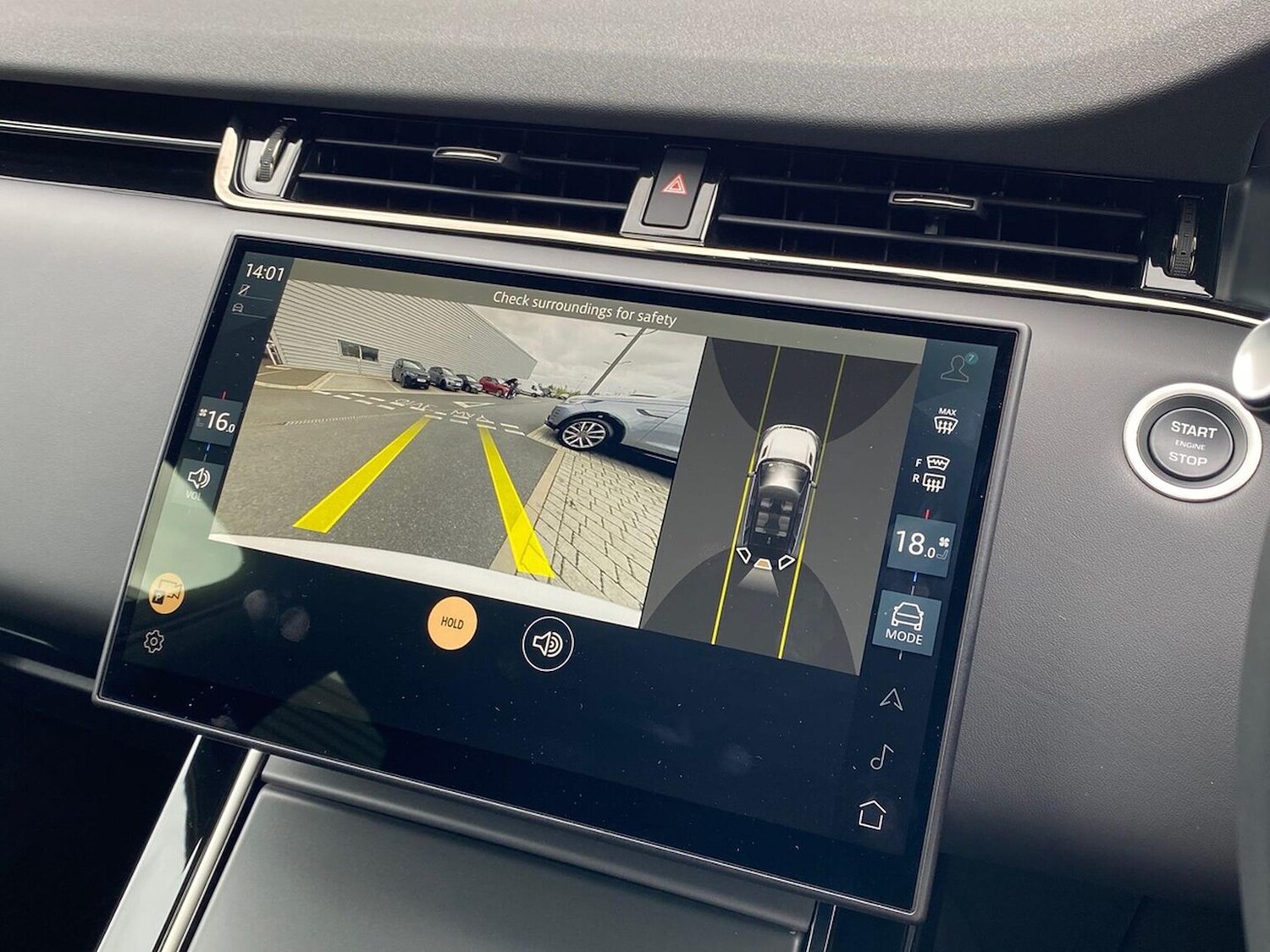 Used Land Rover Range Rover Evoque 2025 for sale - 76046059: Photo 12