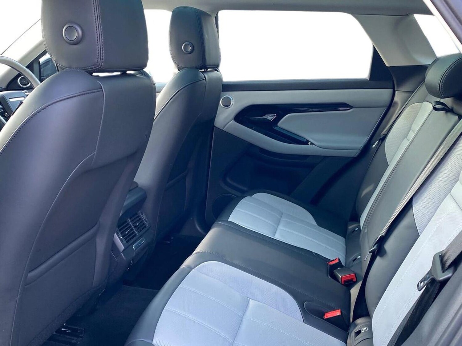 Used Land Rover Range Rover Evoque 2024 for sale - 78193493: Photo 6