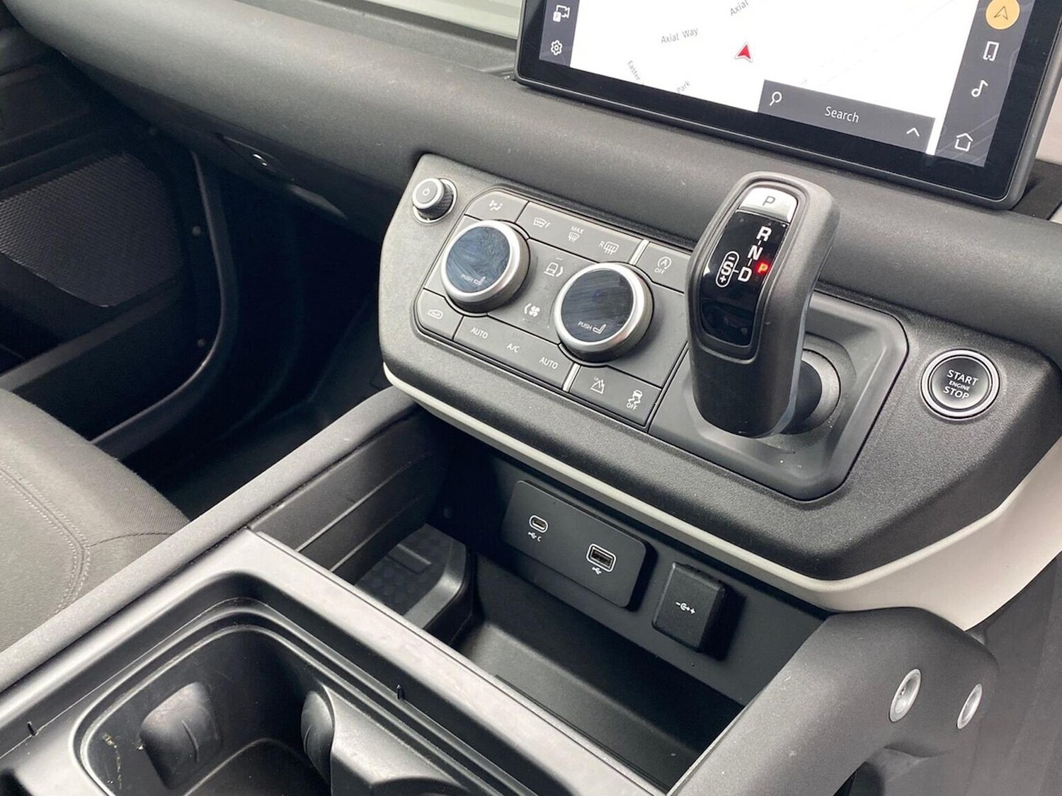 Used Land Rover Defender 2022 for sale - 76243199: Photo 21