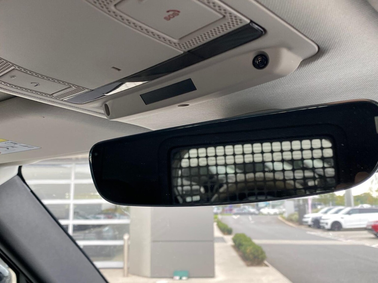 Used Land Rover Defender 2022 for sale - 76243199: Photo 22