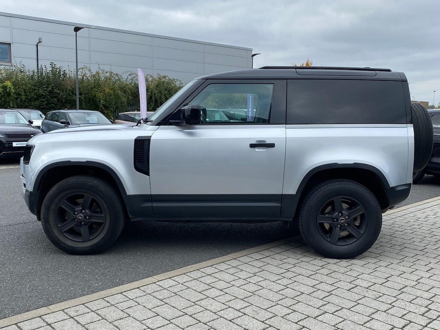 Used Land Rover Defender 2022 for sale - 76243199: Photo 29