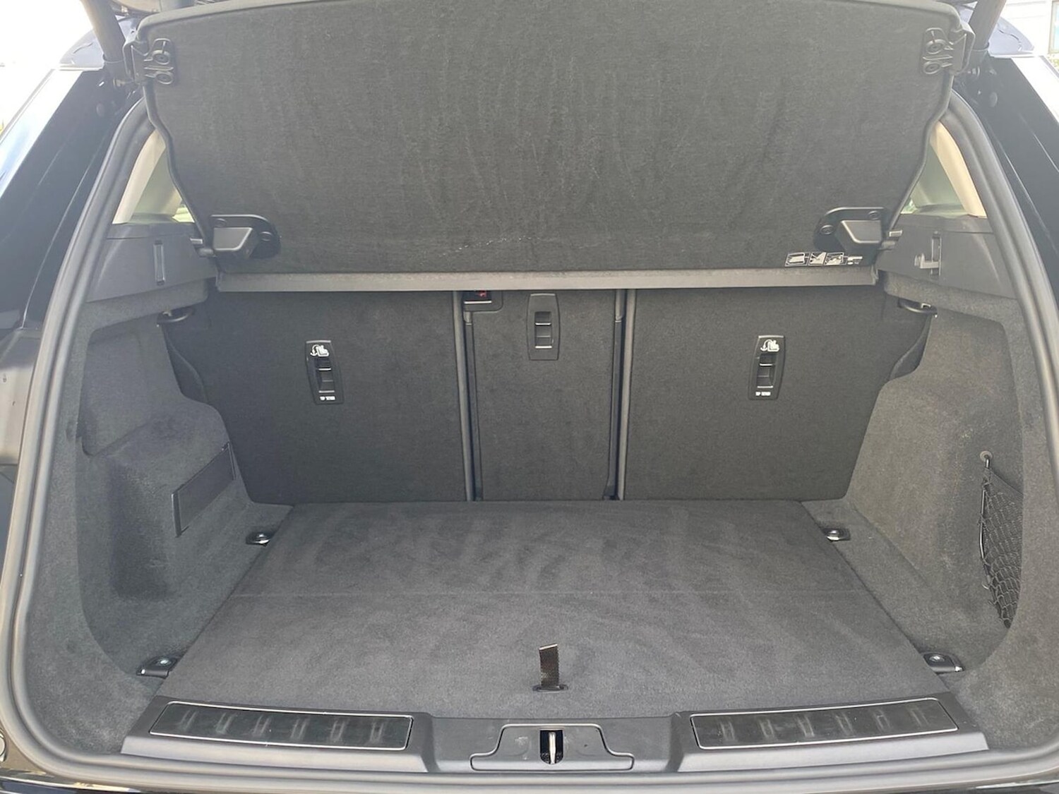 Used Land Rover Range Rover Evoque 2025 for sale - 76057904: Photo 10