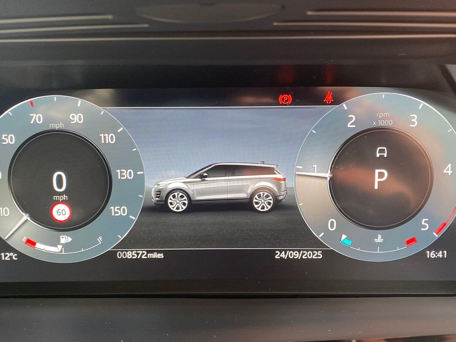 Used Land Rover Range Rover Evoque 2025 for sale - 76057904: Photo 16