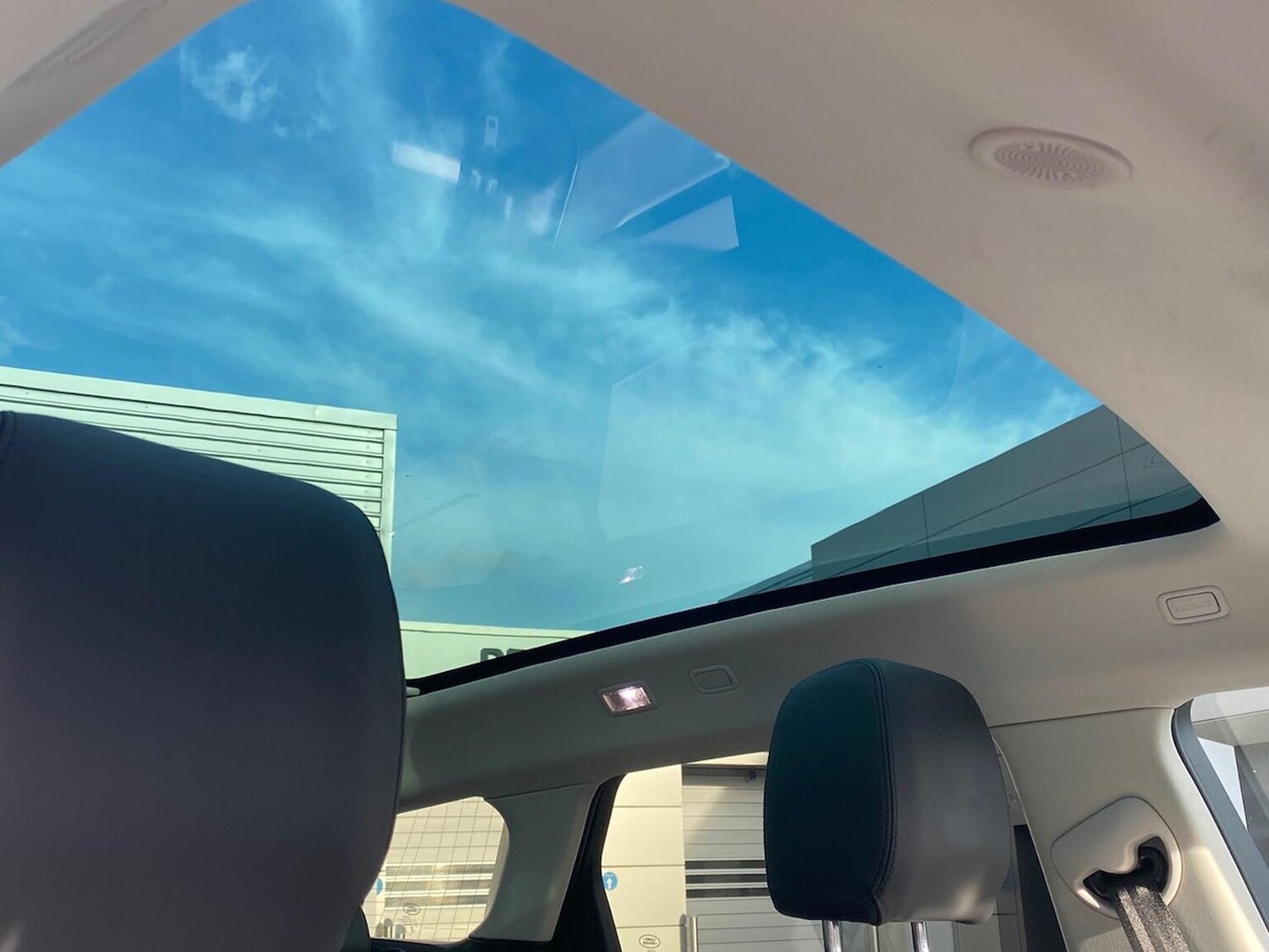 Used Land Rover Range Rover Evoque 2025 for sale - 76057904: Photo 21