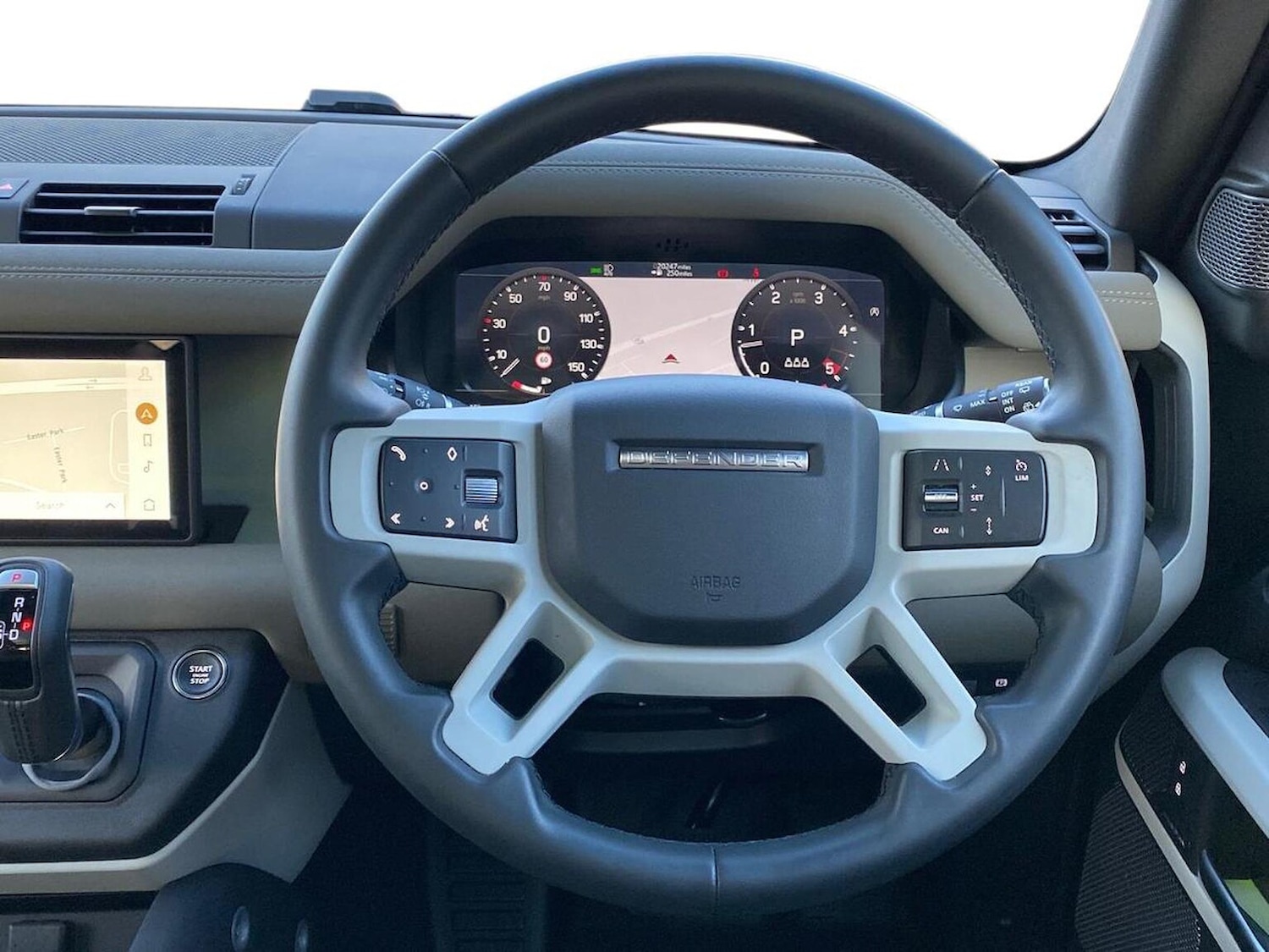 Used Land Rover Defender 2023 for sale - 76578303: Photo 14