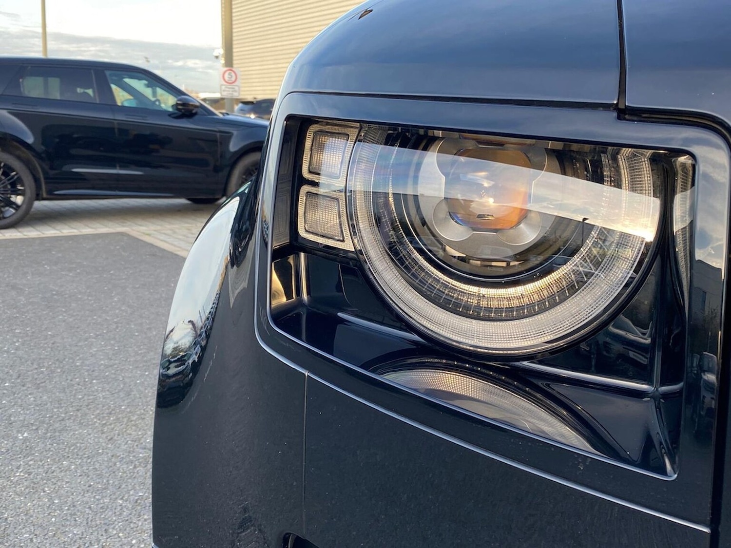 Used Land Rover Defender 2023 for sale - 76578303: Photo 16