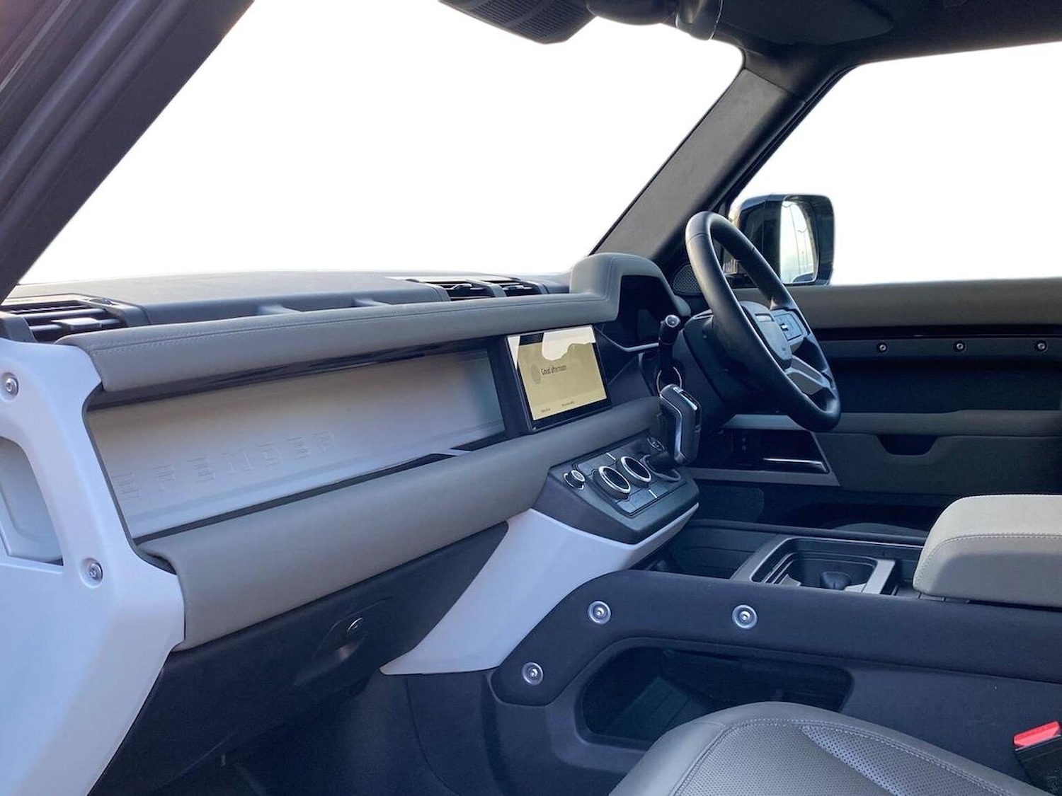 Used Land Rover Defender 2023 for sale - 76578303: Photo 3