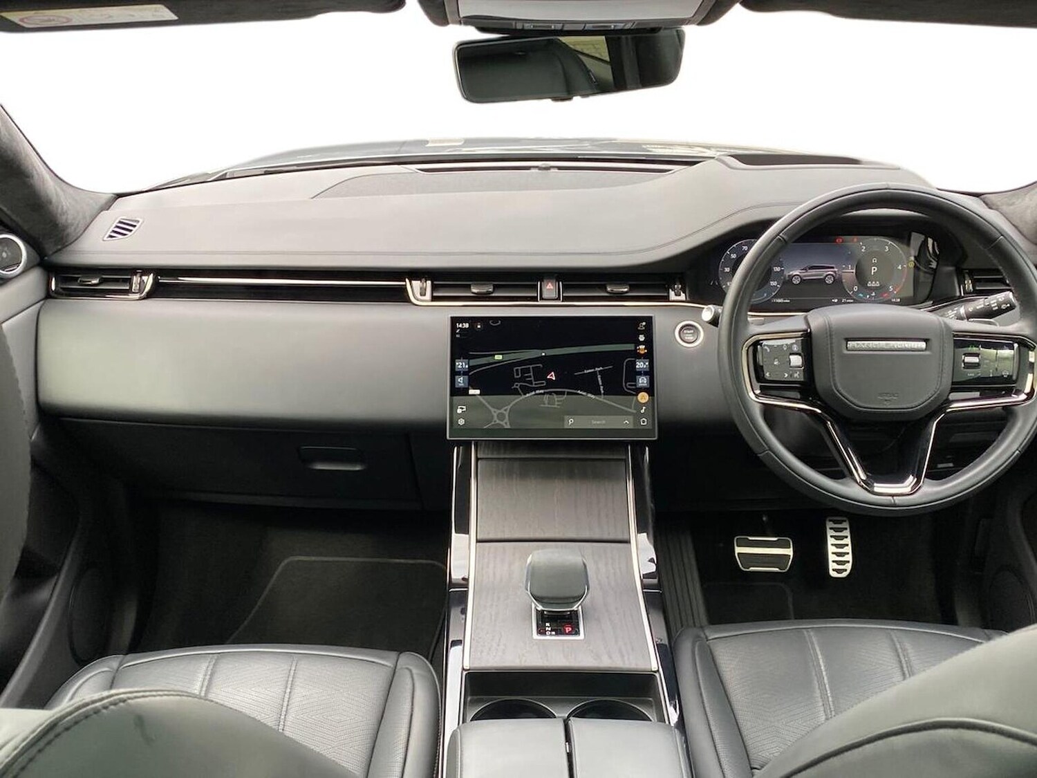 Used Land Rover Range Rover Evoque 2024 for sale - 78193509: Photo 11