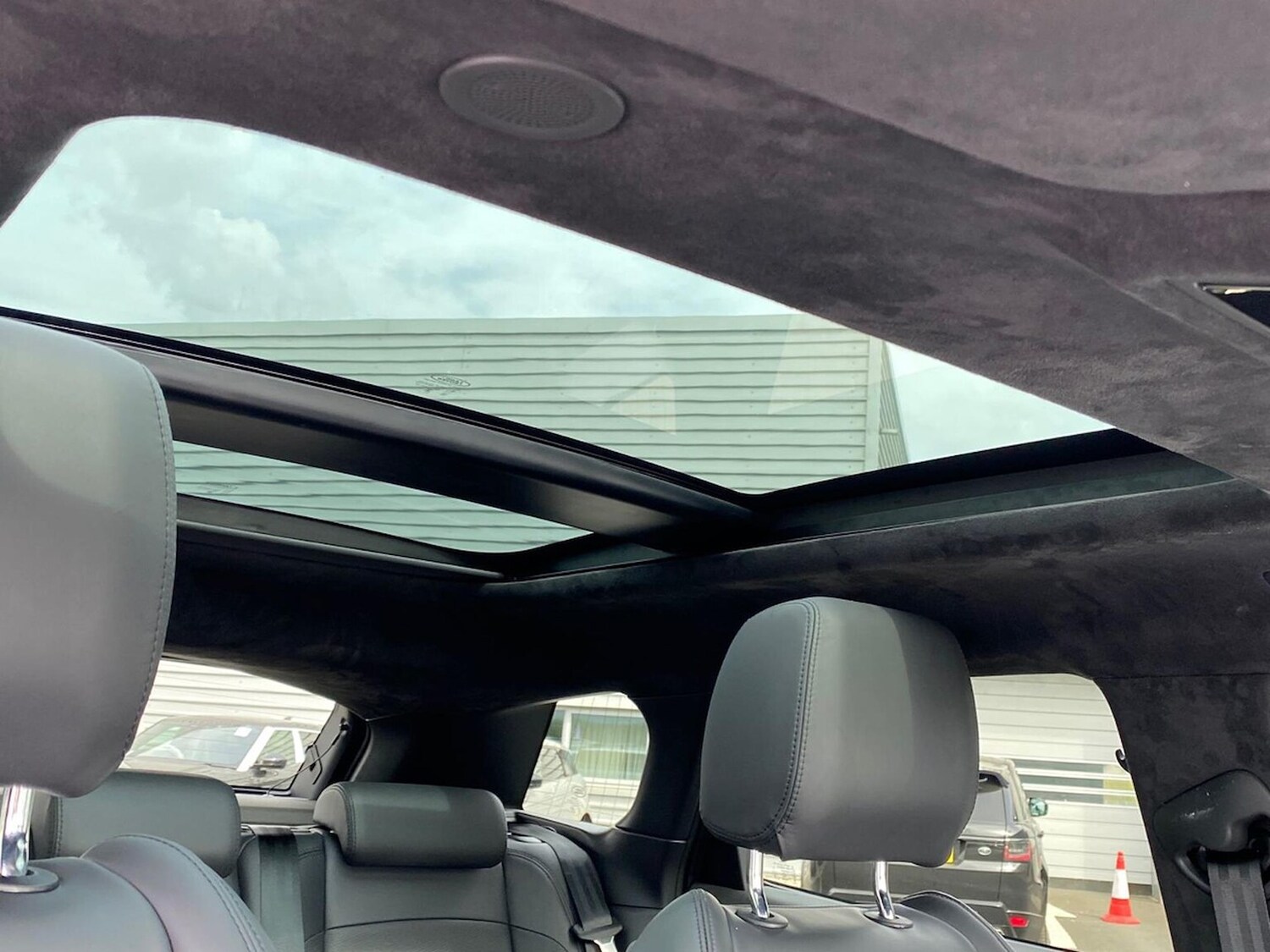 Used Land Rover Range Rover Evoque 2024 for sale - 78193509: Photo 23