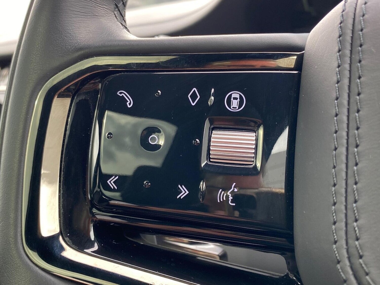 Used Land Rover Range Rover Evoque 2024 for sale - 78193509: Photo 41