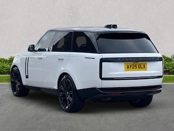 Used Land Rover Range Rover 2025 for sale - 76225117: Photo 2
