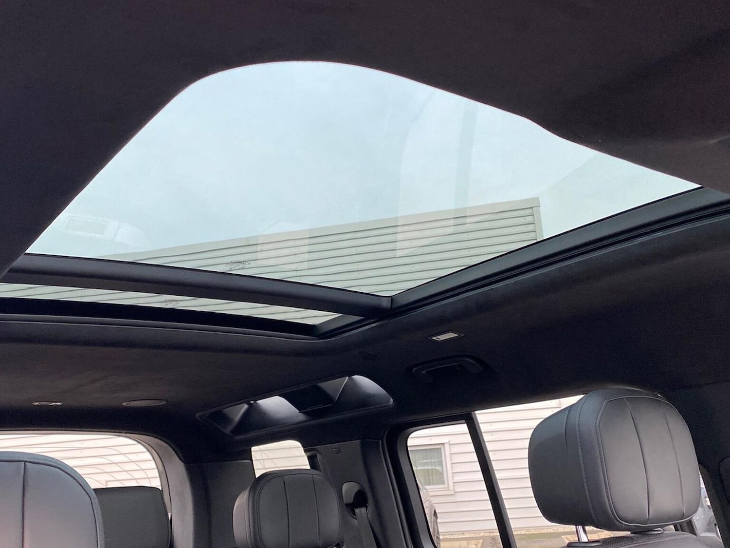 Used Land Rover Defender 2024 for sale - 78039350: Photo 21